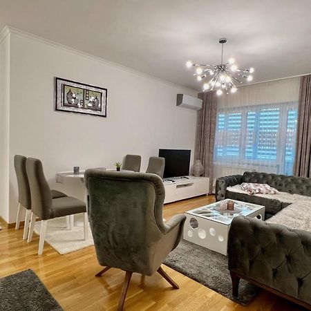 Apartman Nejra Τούζλα Εξωτερικό φωτογραφία